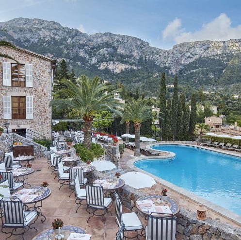 Cycling Mallorca Hotel Belmond La Residencia Restaurant Mountains Pool