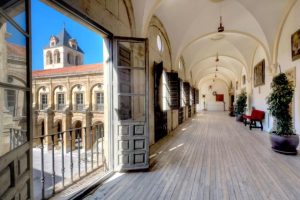 cycling french way hotel real colegiata san isidoro 9 300x200 1