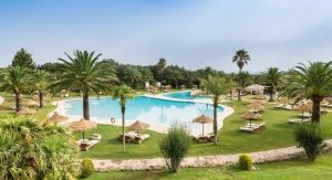 cycling spain andalucia la bobadilla swimming pool 300x163 1