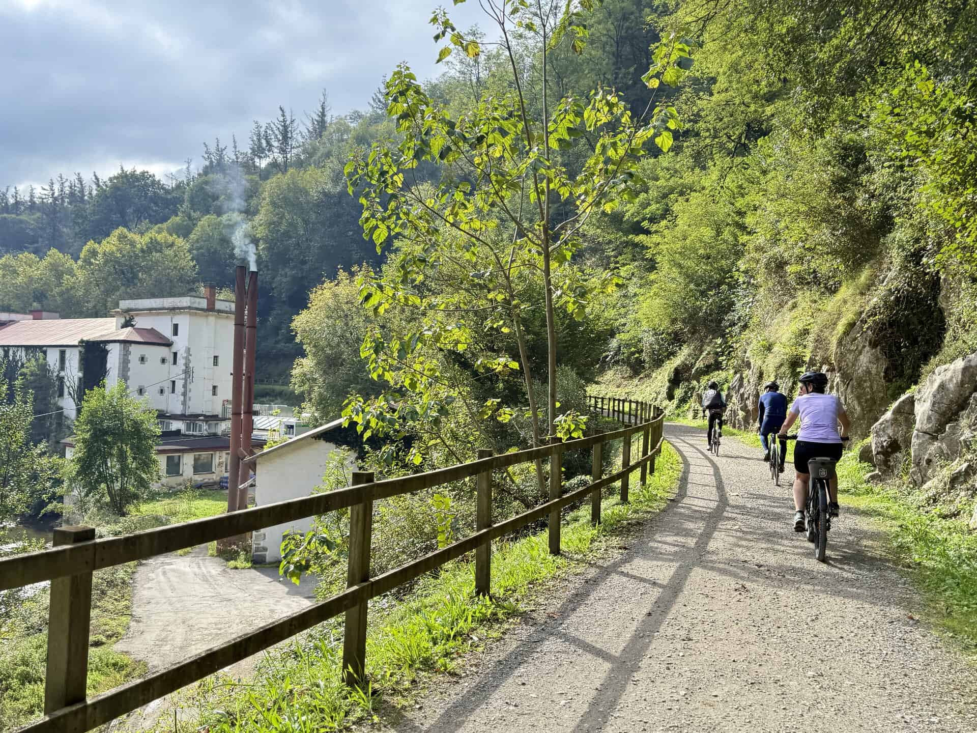 Sain-Jean-De-Luz-basque-country-bike-tour